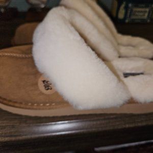 Eddie Bauer Slippers/Shoes